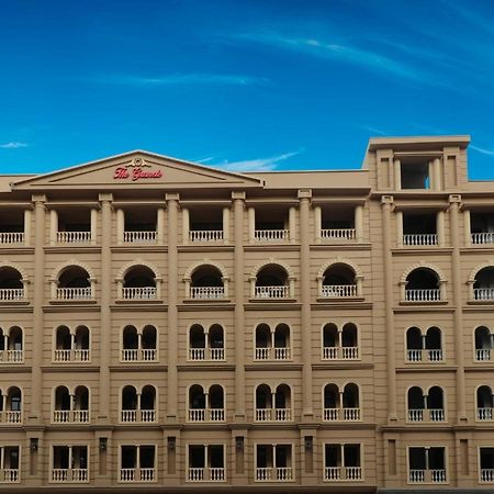 Two Bedroom Deluxe Apartment In Bahria Town Rawalpindi Zewnętrze zdjęcie