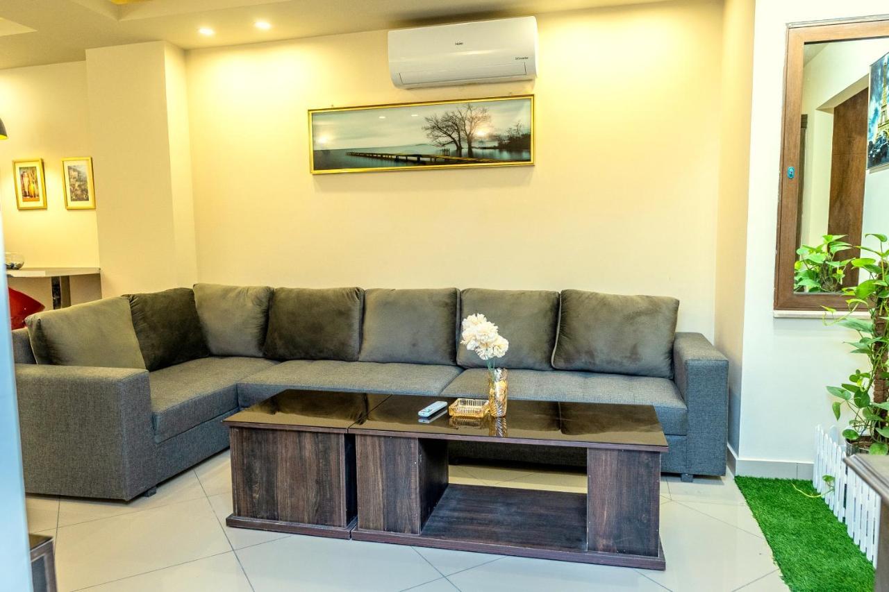 Two Bedroom Deluxe Apartment In Bahria Town Rawalpindi Zewnętrze zdjęcie