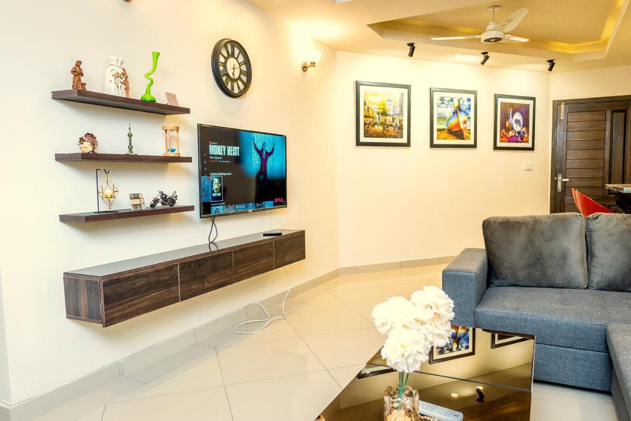 Two Bedroom Deluxe Apartment In Bahria Town Rawalpindi Zewnętrze zdjęcie